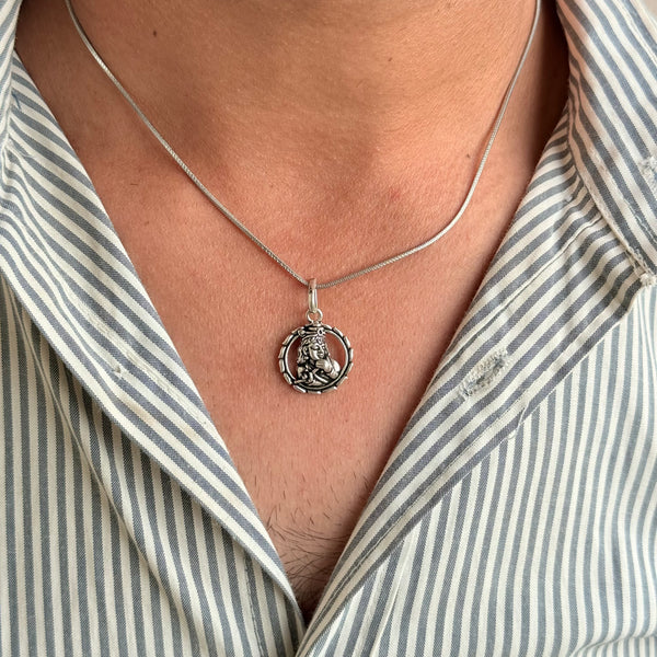 Krishna Round Pendant – 925 Sterling Silver, Oxidized, 20×28 mm | Rudra Craft