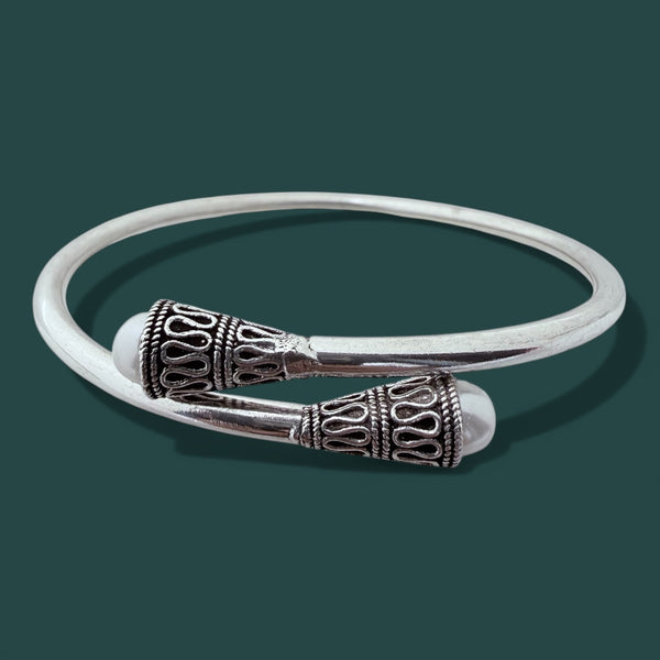 Pearl Kada – 925 Silver Adjustable Bracelet, 15.5g Dual Pearl Motif