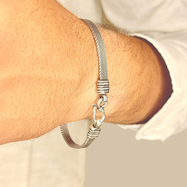 Textured Mesh Men’s Bracelet - 925 Sterling Silver, 18g, Contemporary Slim
