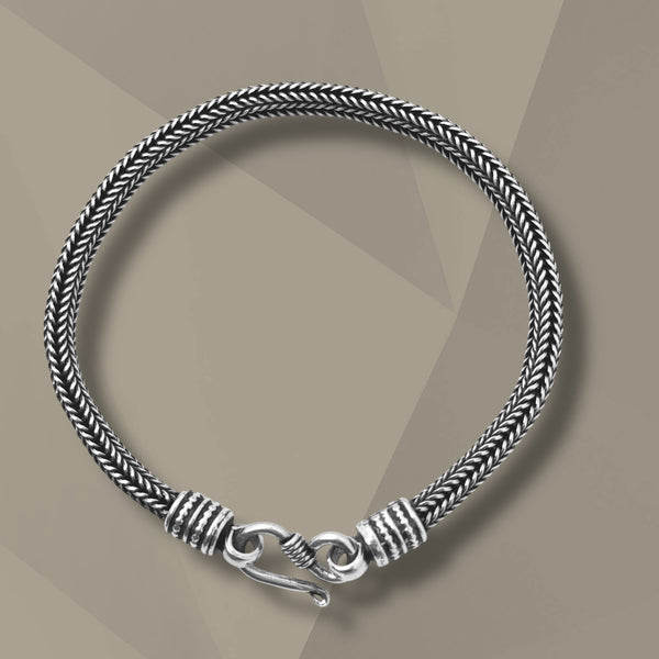 Classic Chevron Men’s Bracelet - 925 Sterling Silver, 16g, Sleek Weave